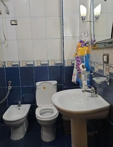 Apartment, Over The River ティラナ